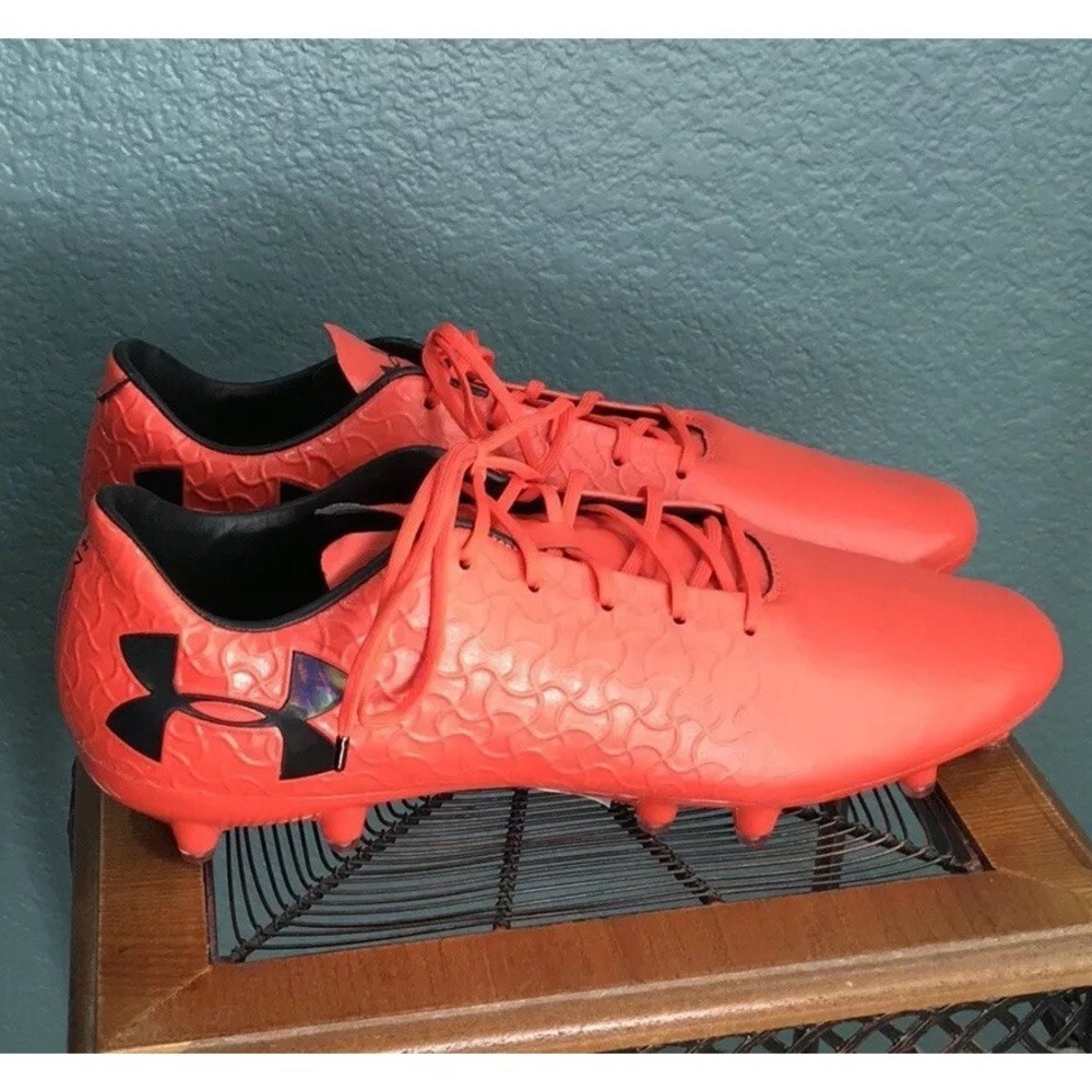 Under Armour Men's Magnetico Pro Frim Ground Soccer Cleat, Red, Size 13, NEW NWT